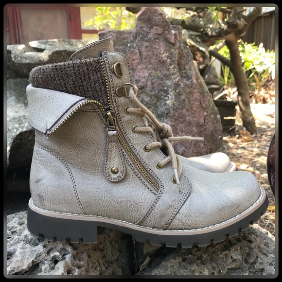 Cliff’s by White Mountain bootie - Picture 3 of 6